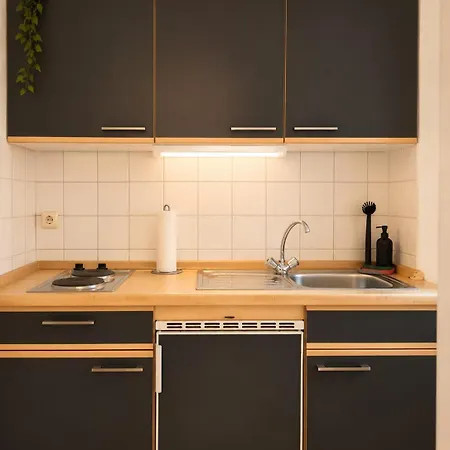 Modern With Balcony & Feel-good Flair Apartament